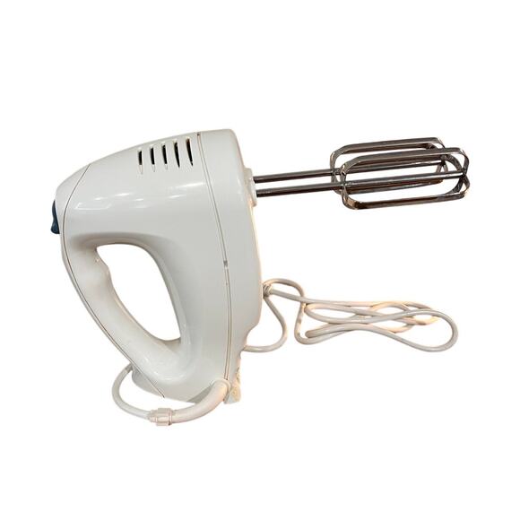 Hamilton Beach Bowl Rest Hand Mixer White 6-Speed Electric Beaters Tested - Picture 2 of 10